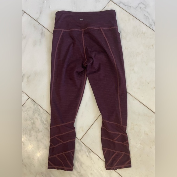 Athleta leggings, XS, crop & ankle length, patterned & solid, two for one price - Picture 9 of 15